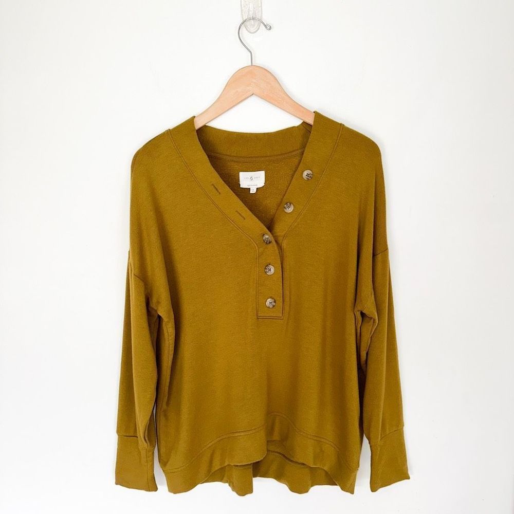 Lou & Grey Women’s Signature Soft Olive Green Henley L